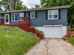 2307 Yorkshire Dr, Decatur, IL 62526