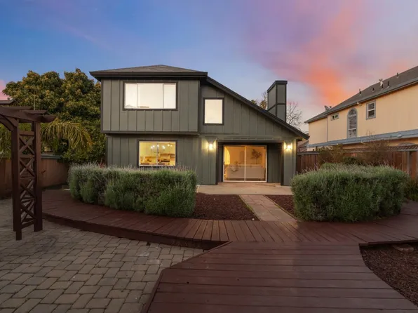 1856 Cisco Ln, Santa Cruz, CA 95062