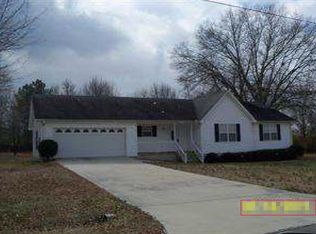 53 Land Cir, Albertville, AL 35950