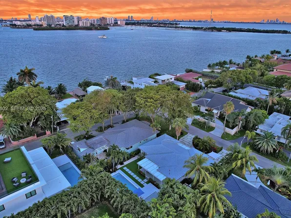 1235 NE 88th St, Miami, FL 33138