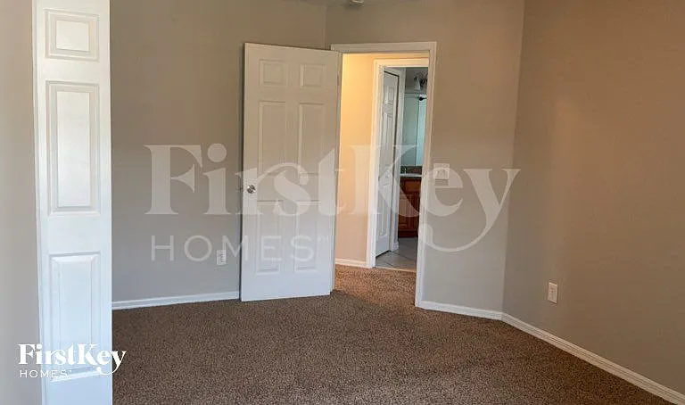 4129 Pacifica Dr — Photo 11