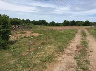 4 Jw Dr, Cross Lanes, WV 25313