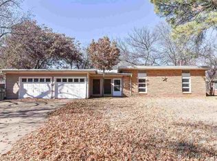 4304 Wynnwood Dr, Wichita Falls, TX 76308