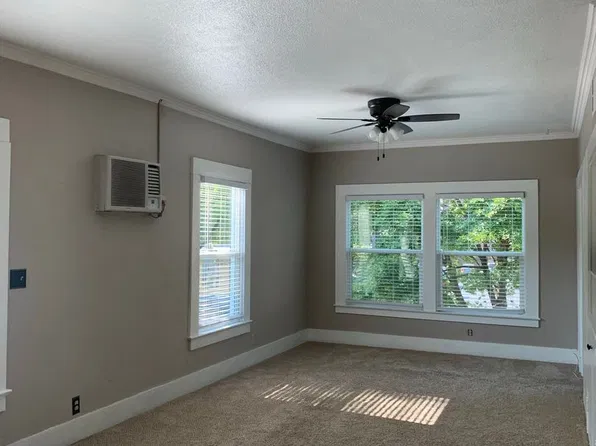 229 W 6th St, Chico, CA 95928