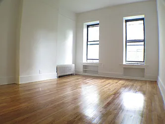 Rented by Manhattan Flats