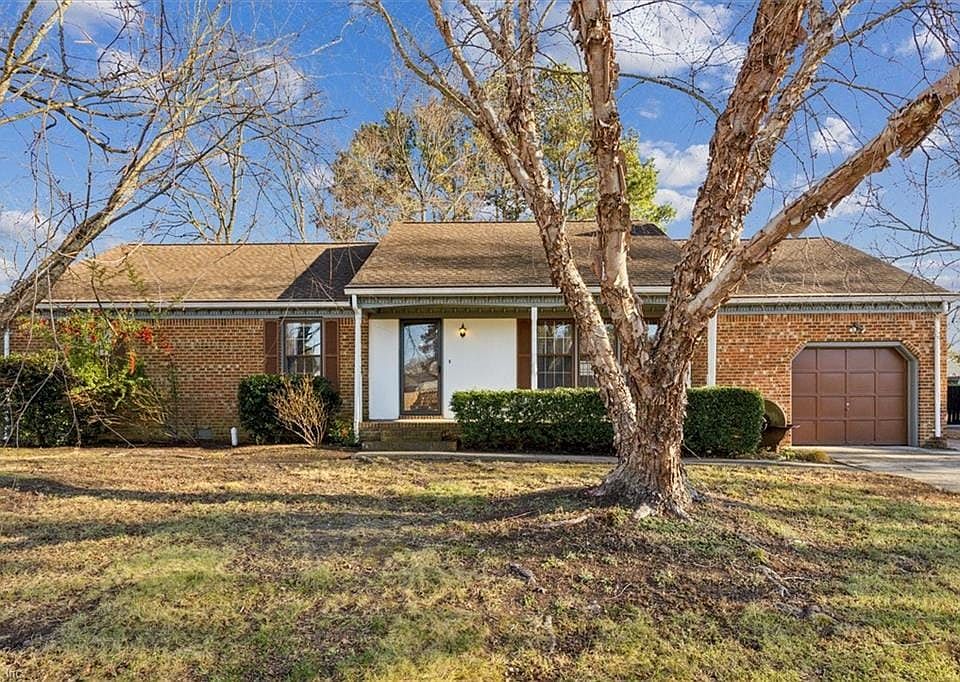 1st image of 1217 Grenadier Dr