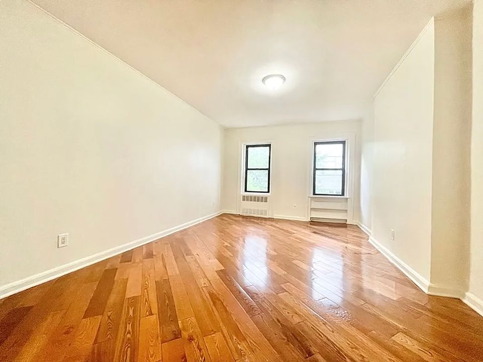 1st image of 213 E 59th St APT 3A