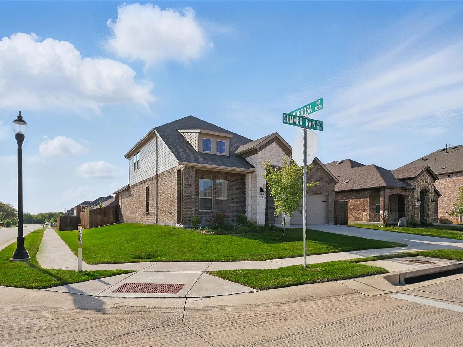 4 bed, 2510 sqft, $2,600 — Photo 4