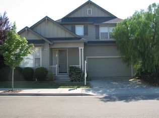 329 Hansbery Way, Santa Rosa, CA 95409