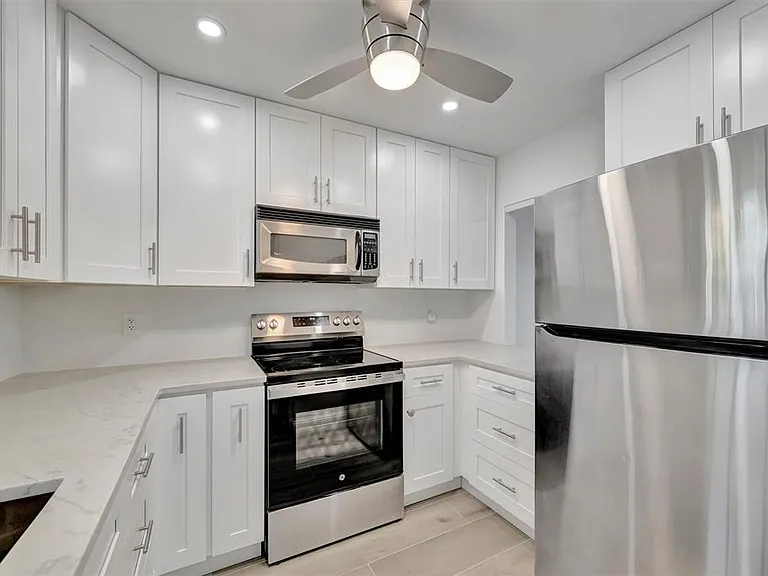 9819 Hernando Ct #29-A — Photo 9