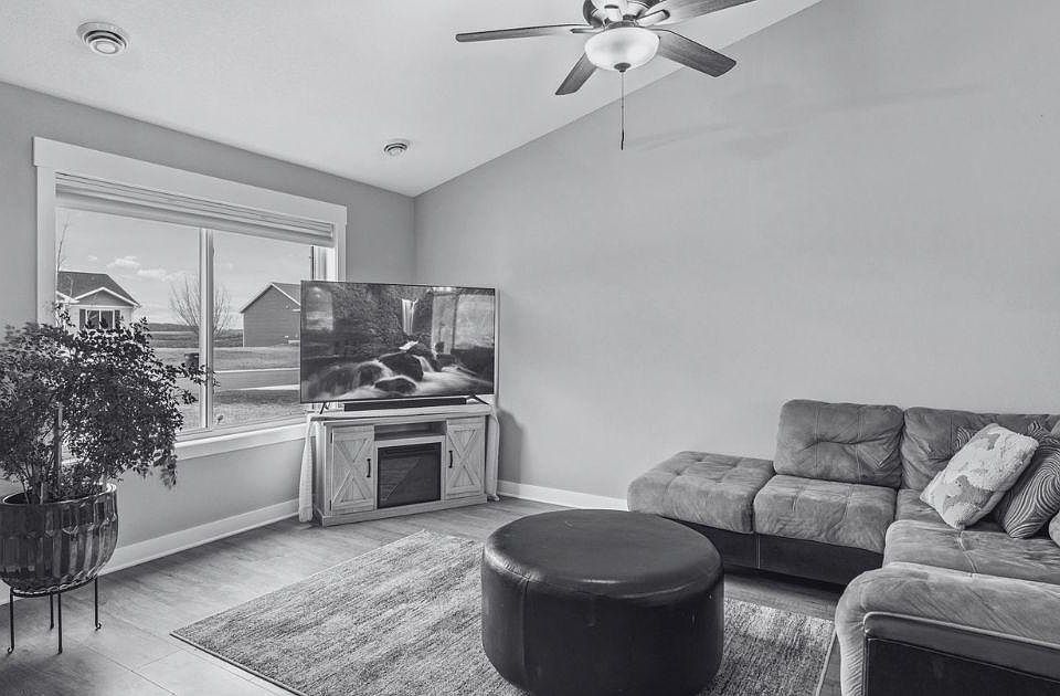 1st image of 555 Western Ave