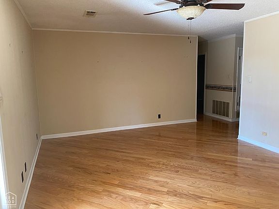 4th image of 2001 Arrowhead Farm Rd