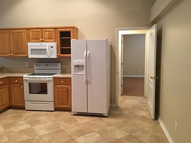 245 Johns Glen Dr — Photo 9