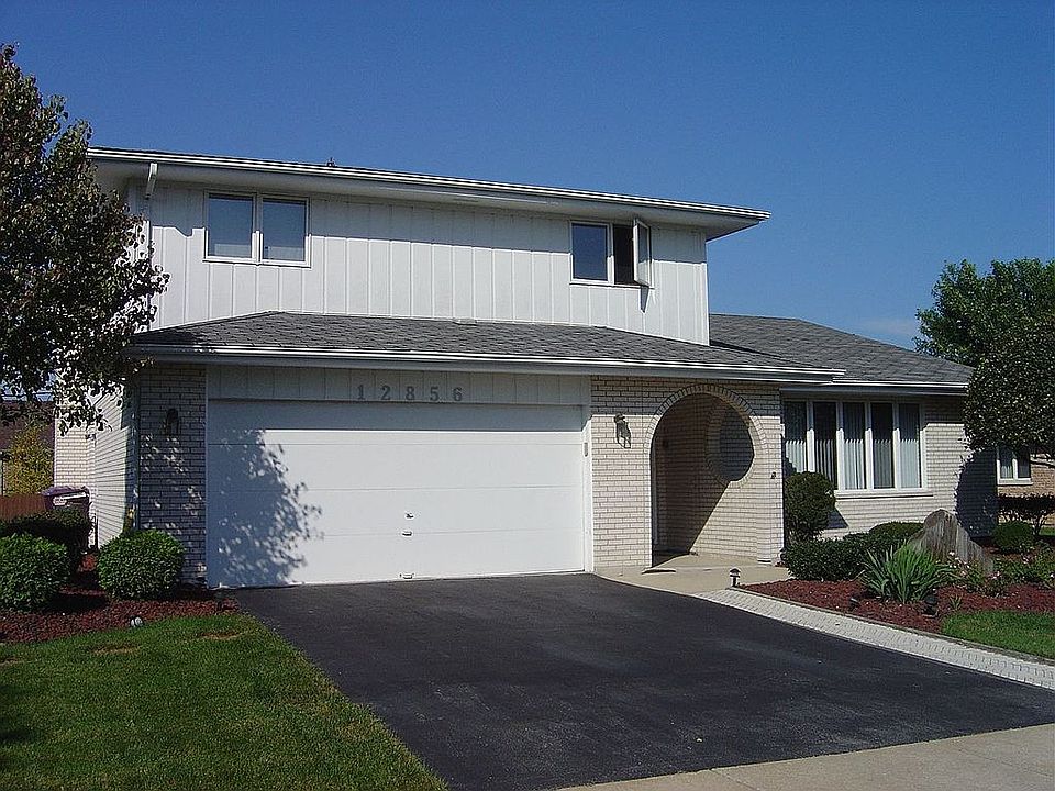 1st image of 12856 Circle Pkwy