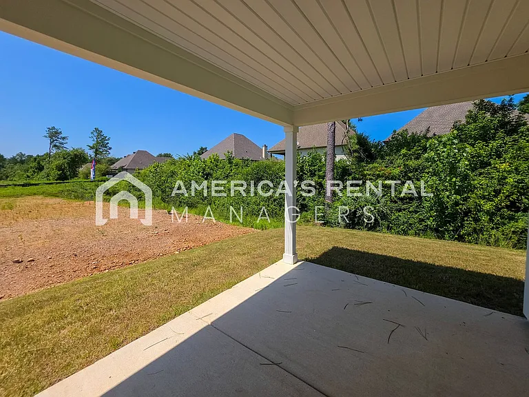 309 Oakmont Cir — Photo 41