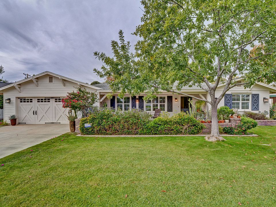 1st image of 3212 N 41st Pl