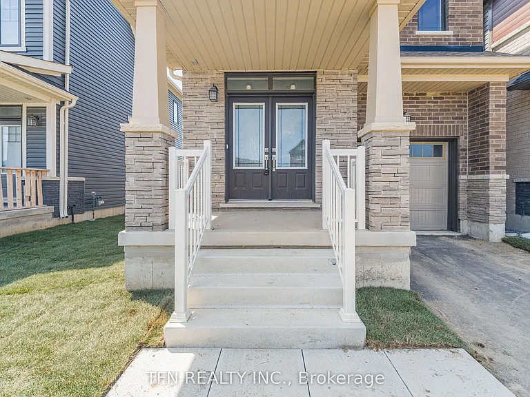 189 Velvet Way N — Photo 2