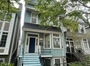 2841 N Racine Ave #1F, Chicago, IL 60657