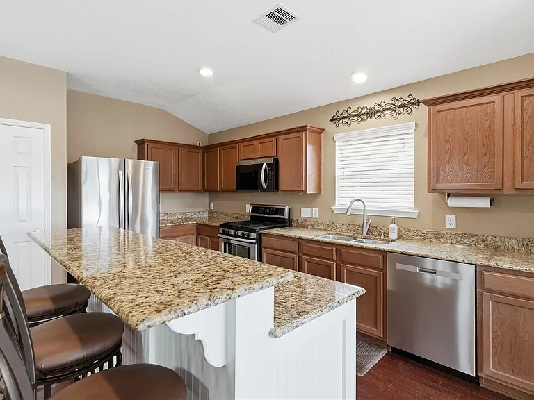 2018 Leisure Ln — Photo 12