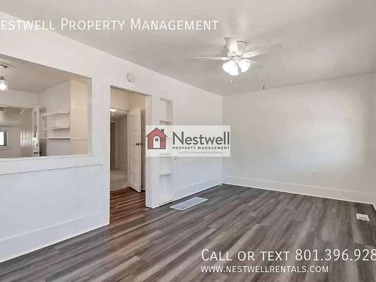 2308 S Green St — Photo 8