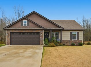 352 Dogwood Trl, Campobello, SC 29322
