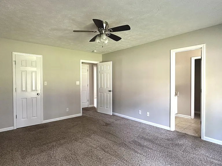 124 Bayou Ct — Photo 10