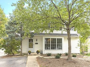 331 Garfield Ter, Lombard, IL