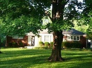 5050 Dovecote Dr, Nashville, TN 37220