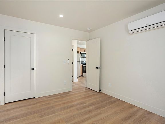 5th image of 6501 Cleora Rd #B