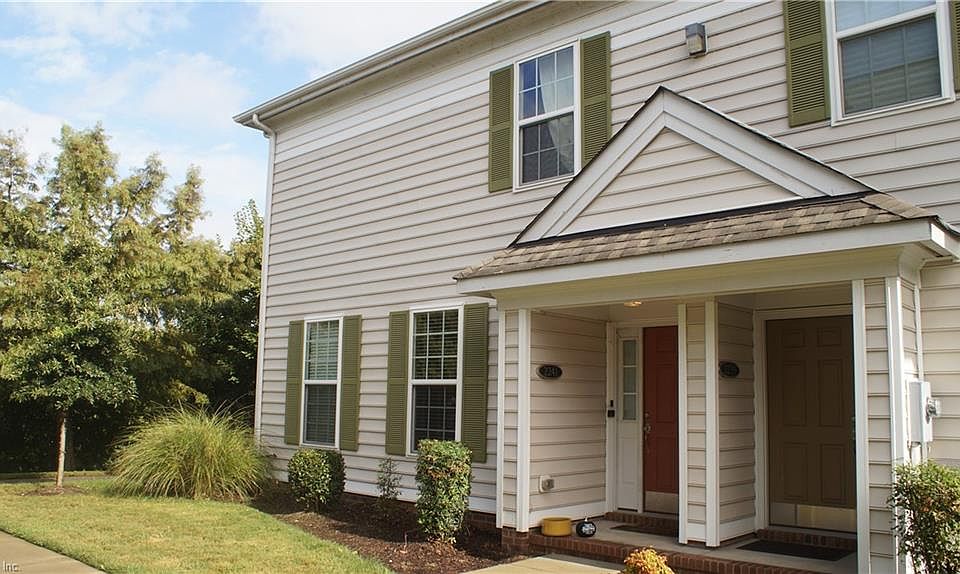 1st image of 2241 Humphreys Dr #264