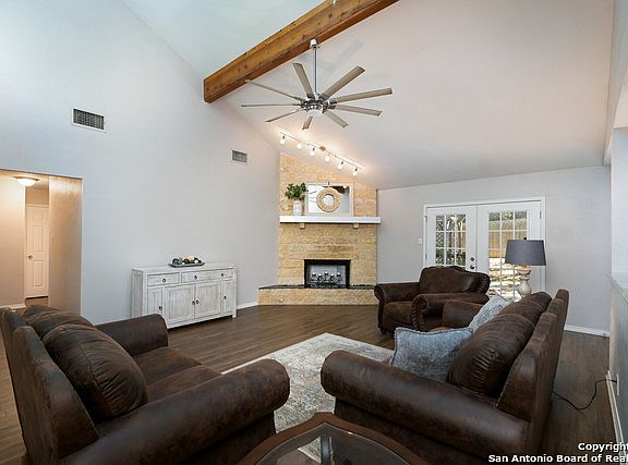 4th image of 8374 TIMBER CABIN