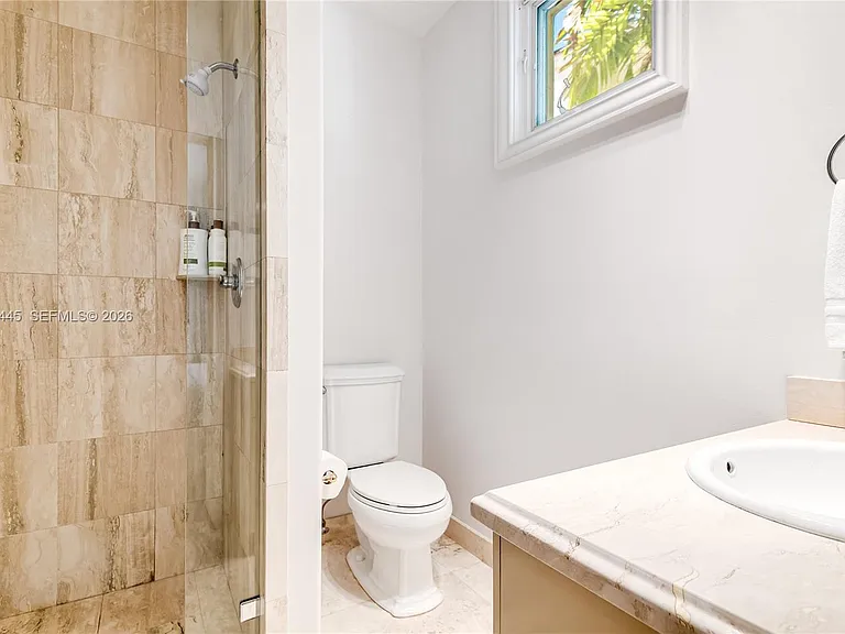 709 Idlewyld Dr — Photo 27