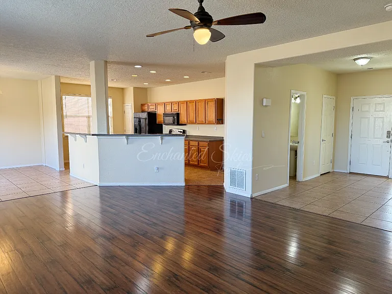 7905 Sierra Altos Pl NW — Photo 8