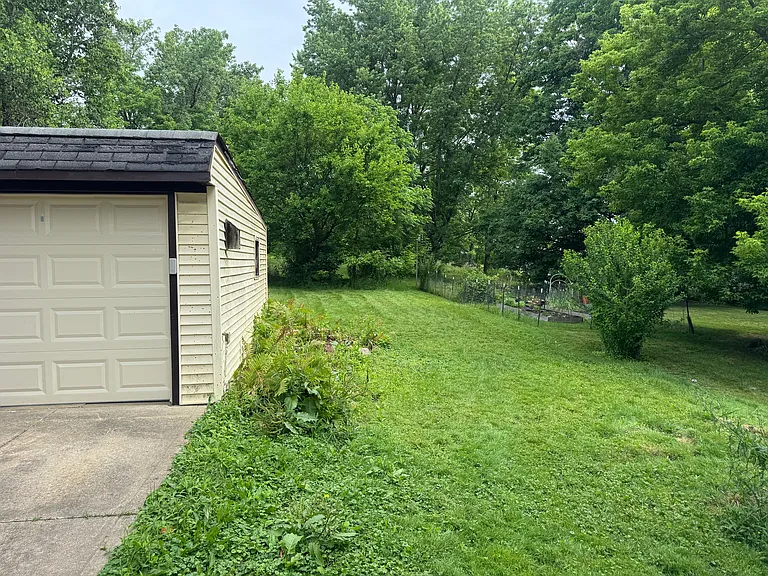 6917 Daisy Ave — Photo 34