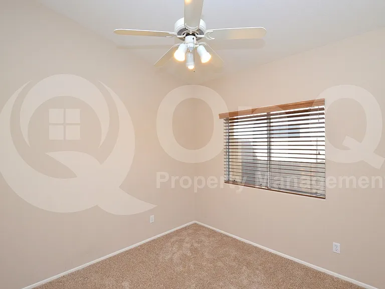 4734 E Charleston Ave — Photo 16