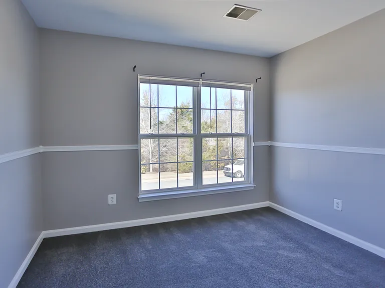 17259 Larkin Dr — Photo 10