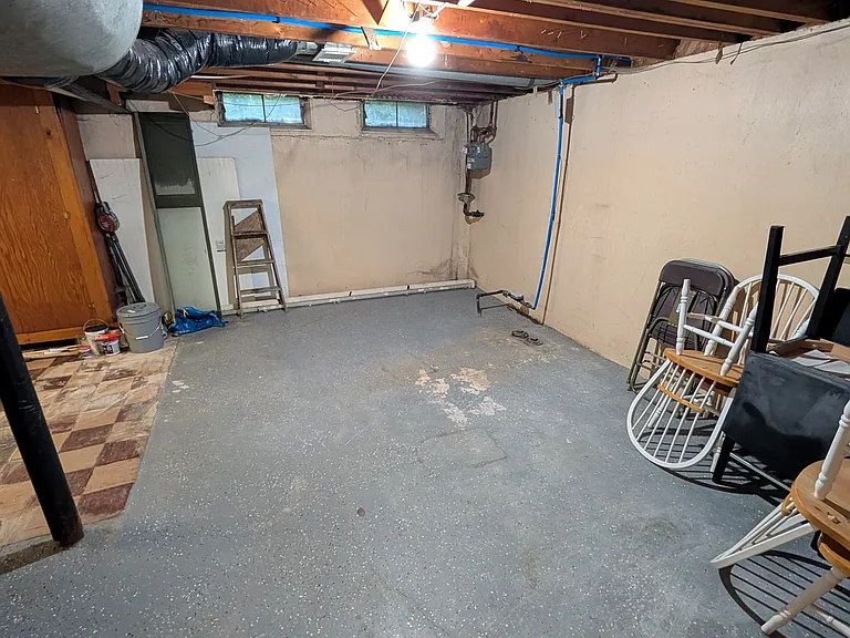2734 Hampshire Rd — Photo 29