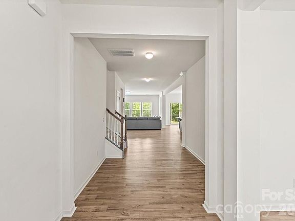 2nd image of 183 Parkmont Dr