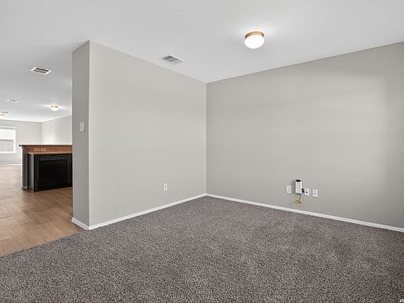 5th image of 9409 APPLE RIDGE LN