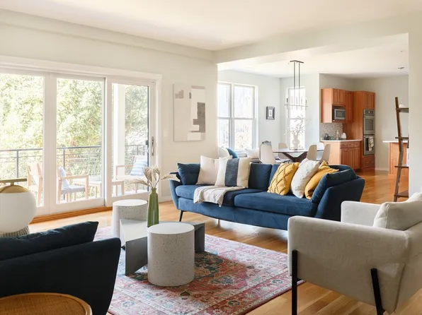 97 Prospect St #3, Somerville, MA 02143