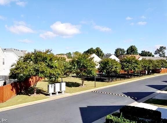 5th image of 5517 Port Royal Dr