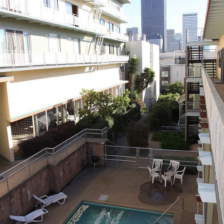1st image of 566 Vallejo St #566