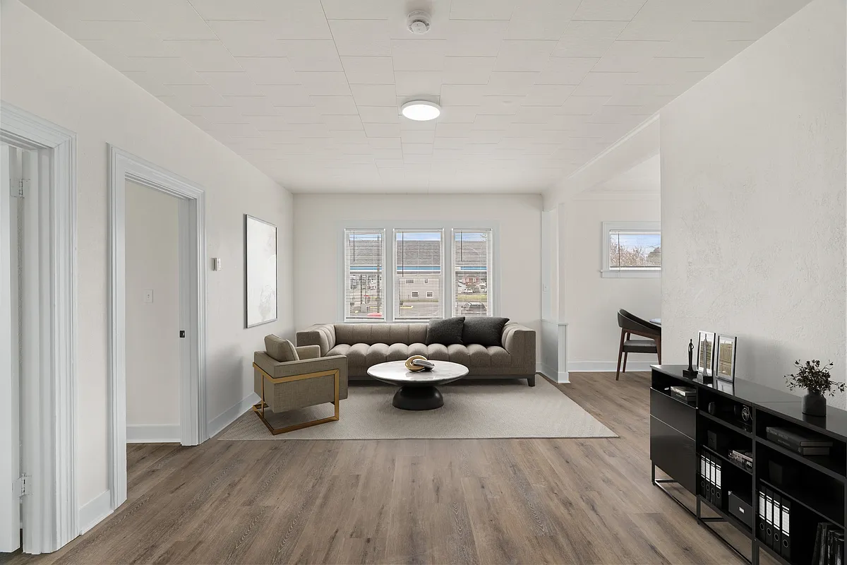 Building Photo - 109 S Park St #1