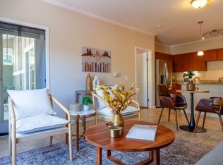 1818 Moore Blvd APT 204, Davis, CA 95618