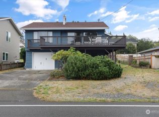 1251 Admirals Dr, Coupeville, WA