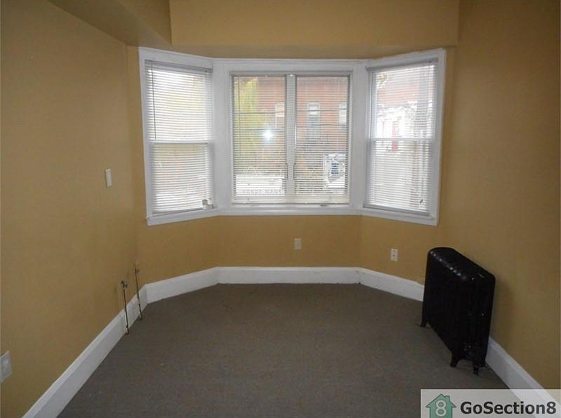 2nd image of 2624 Harford Rd #1