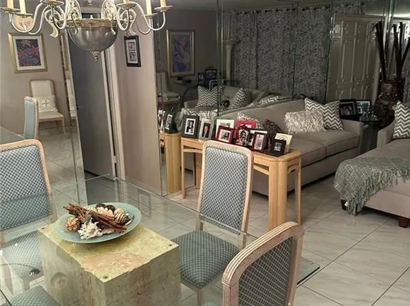 2671 S Course Dr APT 108, Pompano Beach, FL 33069