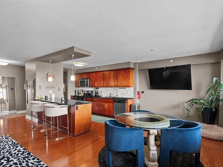 60 Parkway Dr E #12A — Photo 22