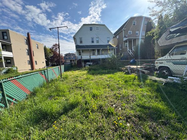 317 E East South St, Wilkes Barre, PA 18702