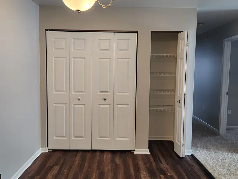 Abbey Ridge Apartment Homes — Photo 109